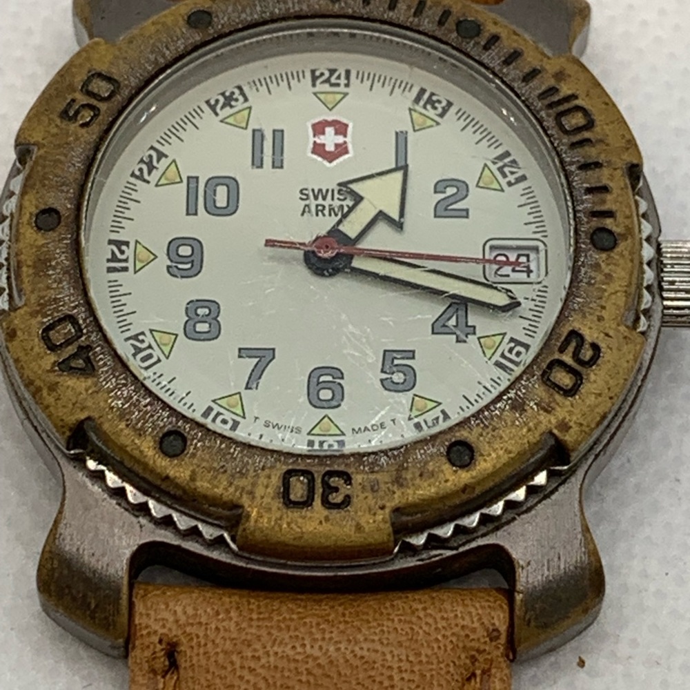 Vintage T Swiss Made T Rotating Bezel Swiss Army Watch